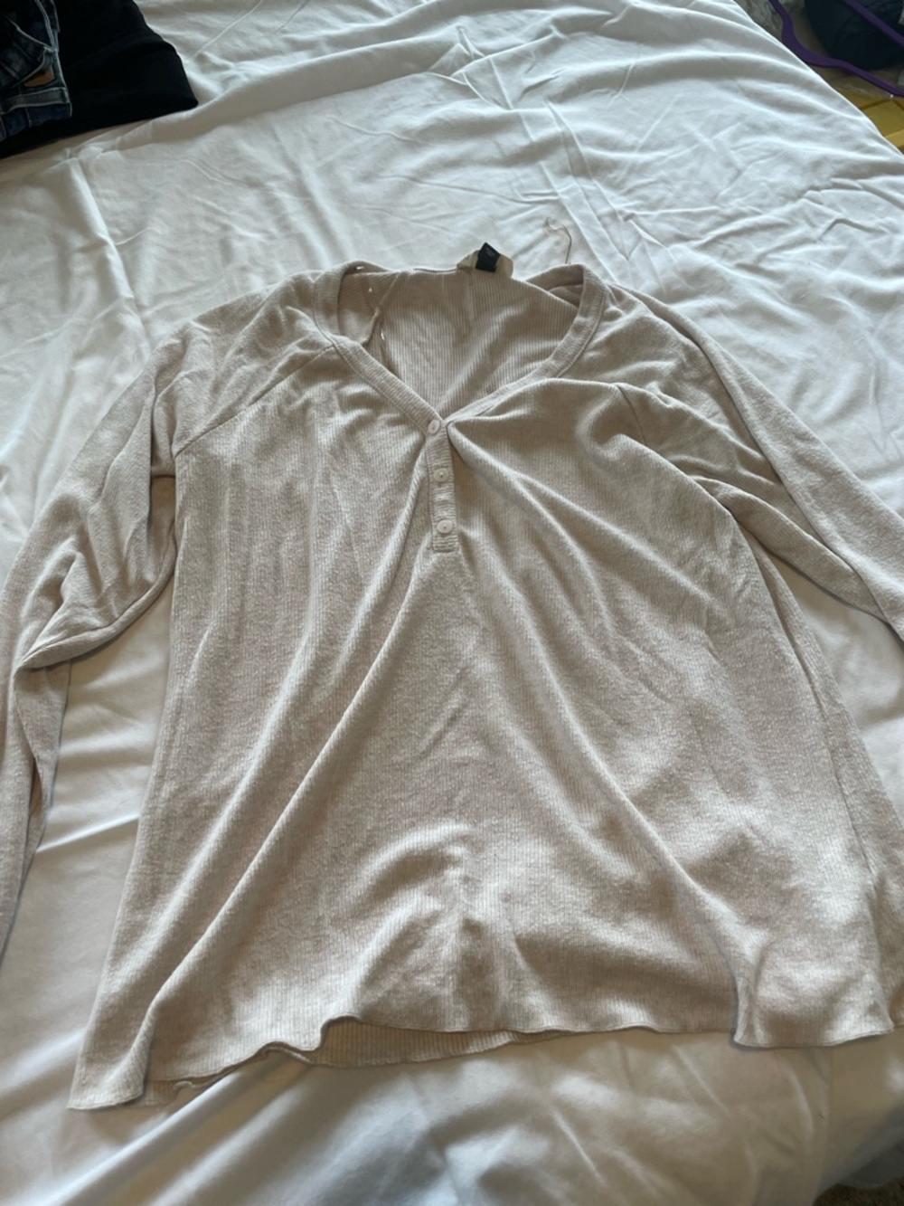 Universal Thread Cream Ribbed Henley Pullover